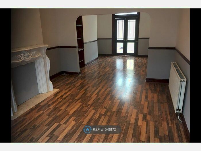 3 Bedroom Terraced House To Rent In Abbeywood, London, SE2