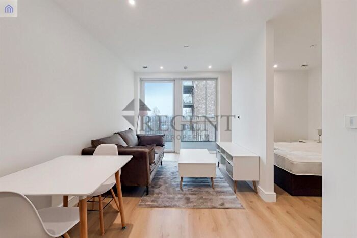 Apartment To Rent In Affinity House, Wembley, HA0