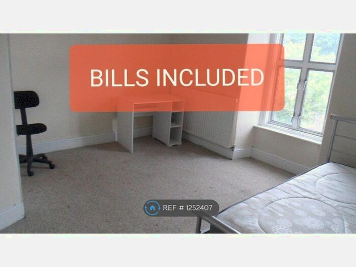 4 Bedroom Terraced House To Rent In Castle Buildings, Treforest CF37