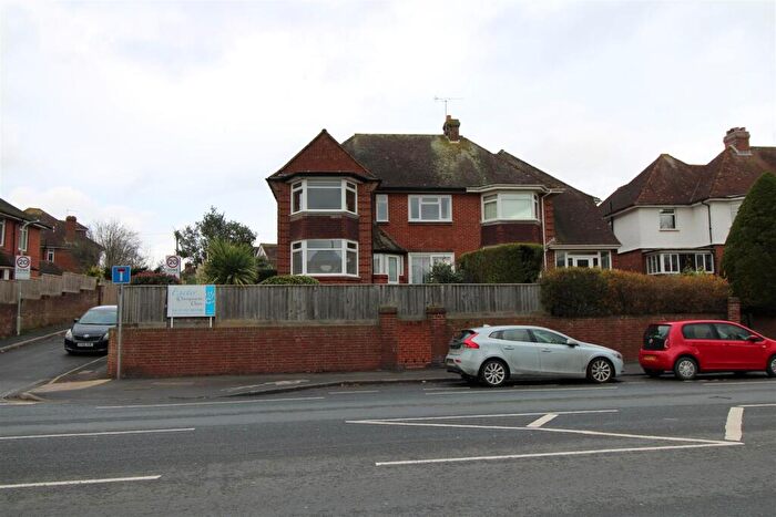 2 Bedroom Flat To Rent In The Mede, Exeter, EX4