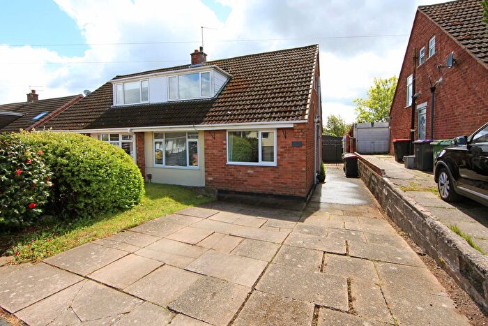 3 Bedroom Semi-Detached House For Sale In Severn Way, Little Dawley, Telford, TF4
