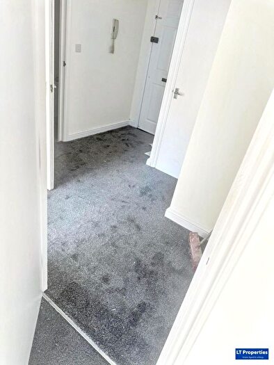 1 Bedroom Flat To Rent In Summerview Court, Mill Street, Luton, LU1