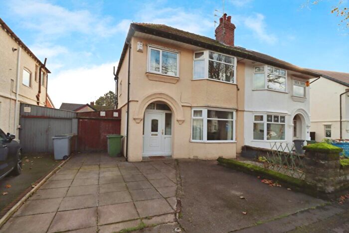 3 Bedroom Semi Detached House For Sale In Woodburn Boulevard, Bebington, CH63