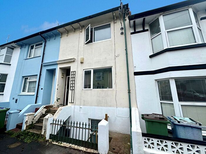 1 Bedroom Flat For Sale In Elphick Road, Newhaven, BN9