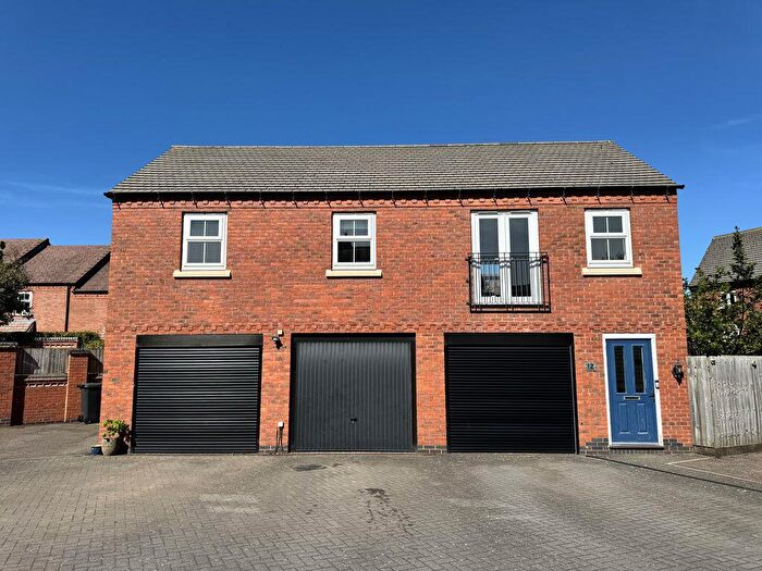 2 Bedroom Coach House To Rent In Flora Grove, Ashby-De-La-Zouch, LE65