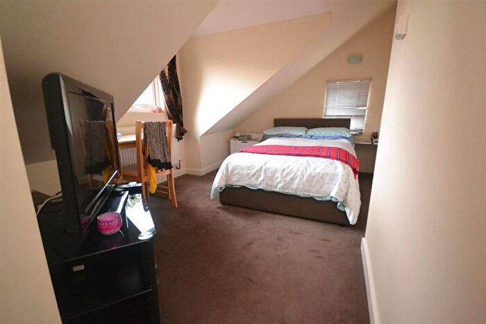 Studio To Rent In Alexandra Road, Reading, Berkshire, RG1