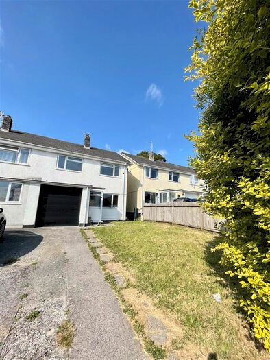 3 Bedroom Property To Rent In Torre Close, Ivybridge, PL21