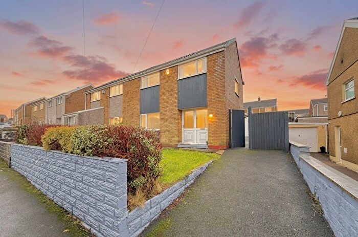 3 Bedroom Semi Detached House For Sale In Bronllan, Winch Wen, Swansea, West Glamorgan, SA1