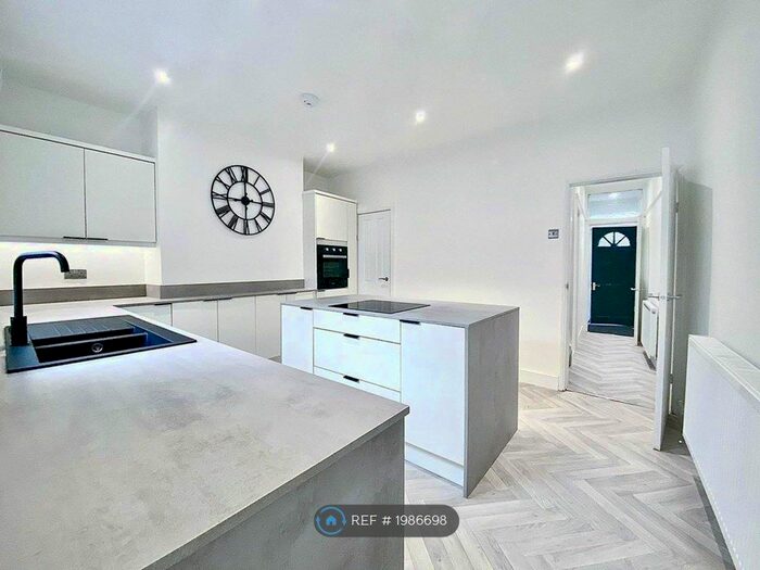 2 Bedroom Terraced House To Rent In Hermitage Place, Stockton-On-Tees, TS20