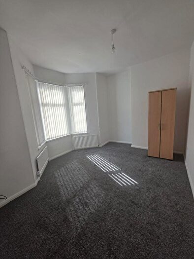 2 Bedroom Flat To Rent In Ladykirk Road, Newcastle Upon Tyne, NE4