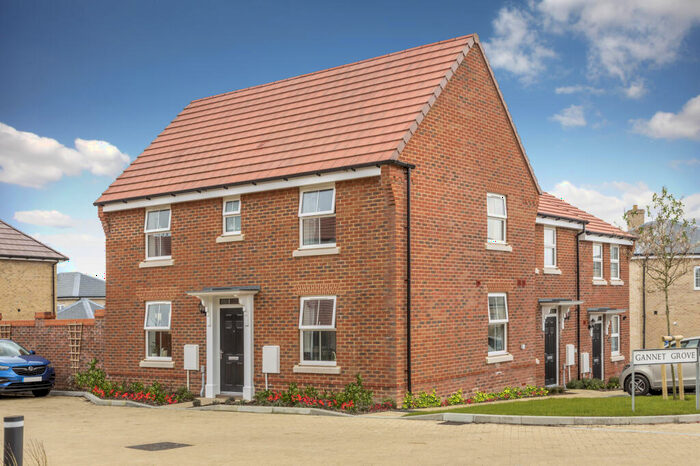 3 Bedroom End Of Terrace House For Sale In Richmond Park, Whitfield, Kent, CT16