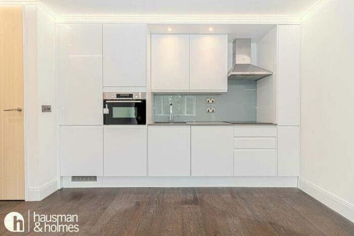 1 Bedroom Flat To Rent In Finchley Road, Golders Green, NW11