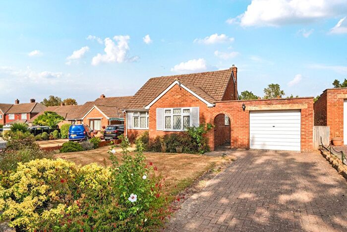 2 Bedroom Bungalow For Sale In Greenacres, Great Bookham, KT23