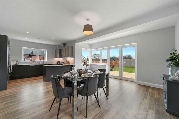 4 Bedroom Detached House For Sale In Paddock Grove, Nayland With Wissington, Colchester, Essex, CO6