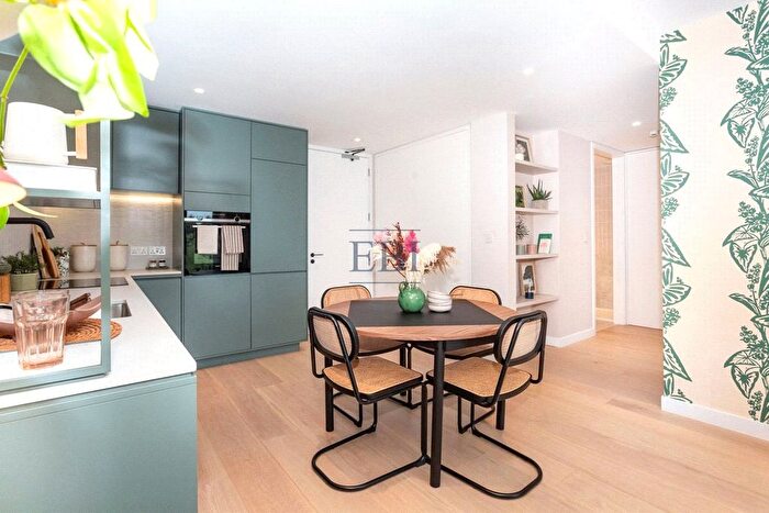 1 Bedroom Flat To Rent In Parkview Avenue, The Ashbee, Brent Cross Town, London, NW2