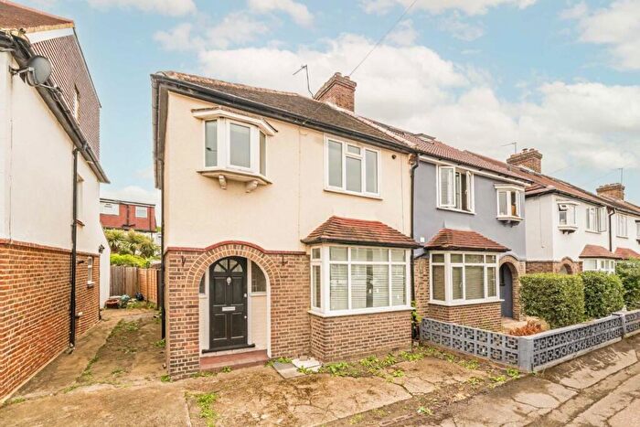 3 Bedroom Semi-Detached House For Sale In Horace Road, Kingston Upon Thames, KT1