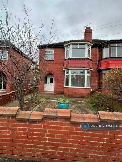 2 Bedroom Semi-Detached House To Rent In Clumber Road, Doncaster, DN4