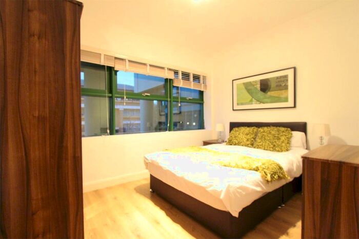 2 Bedroom Apartment To Rent In Seckloe House, North Thirteenth Street, Milton Keynes, MK9