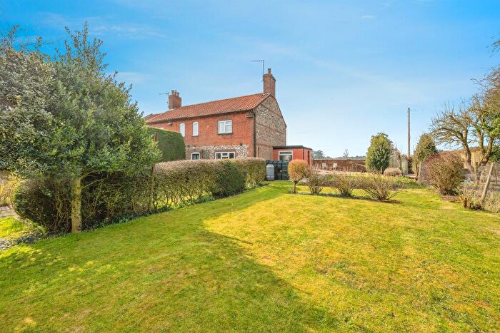 3 Bedroom Character Property For Sale In North Cottage, Oulton, Norwich, NR11