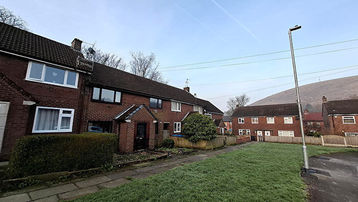 3 Bedroom Terraced House For Sale In Beech Avenue, OL3