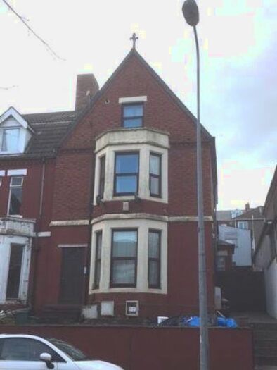 3 Bedroom Flat To Rent In Windsor Road, Barry, CF62
