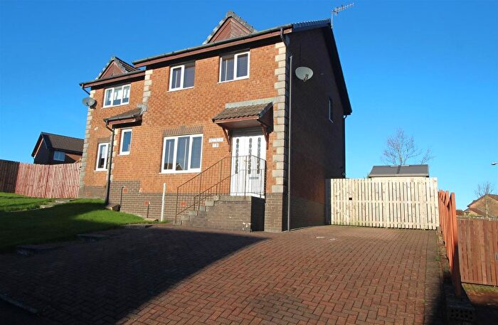 3 Bedroom Semi Detached House For Sale In Findhorn Road, Inverkip, PA16