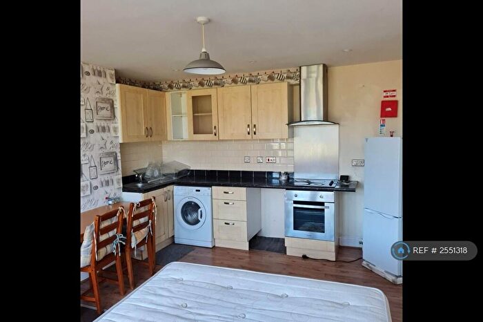 1 Bedroom Flat To Rent In Brantwood Road, Luton, LU1