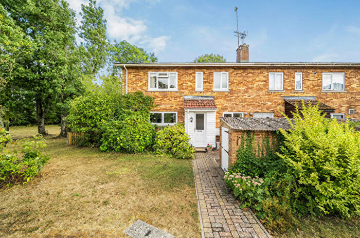 4 Bedroom End Of Terrace House For Sale In Langton Park, Wroughton, Swindon, SN4