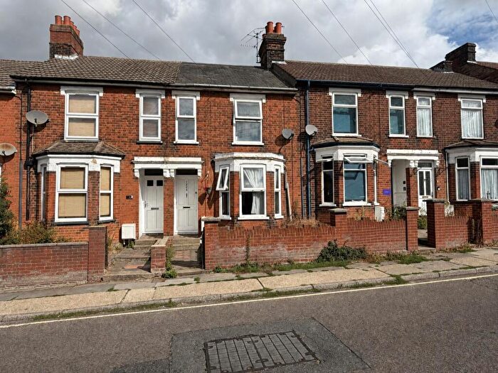 3 Bedroom Terraced House For Sale In Back Hamlet, Ipswich, IP3