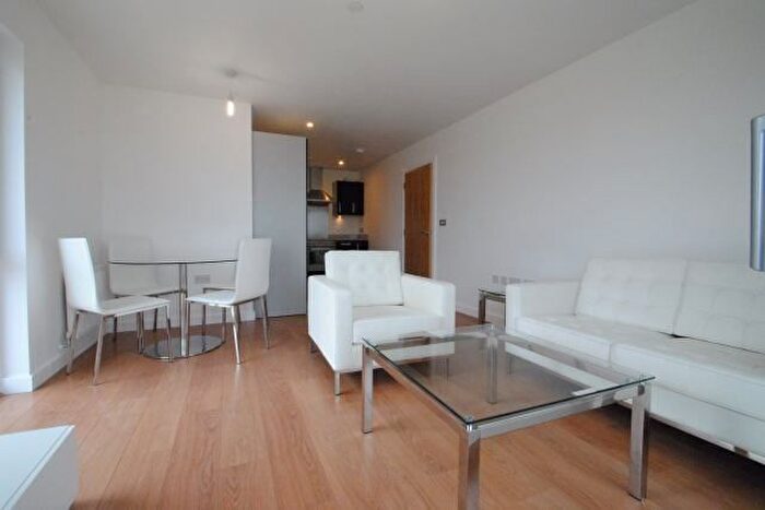 1 Bedroom Flat To Rent In Barge Walk, London, SE10