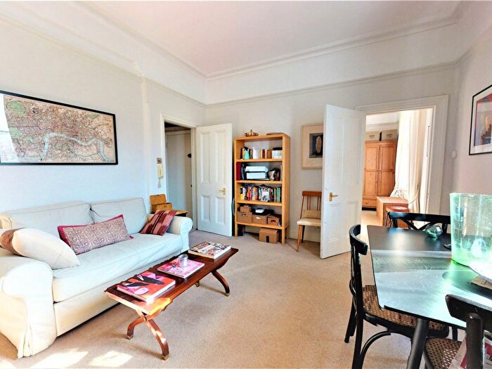 1 Bedroom Flat To Rent In Redcliffe Gardens, London, SW10
