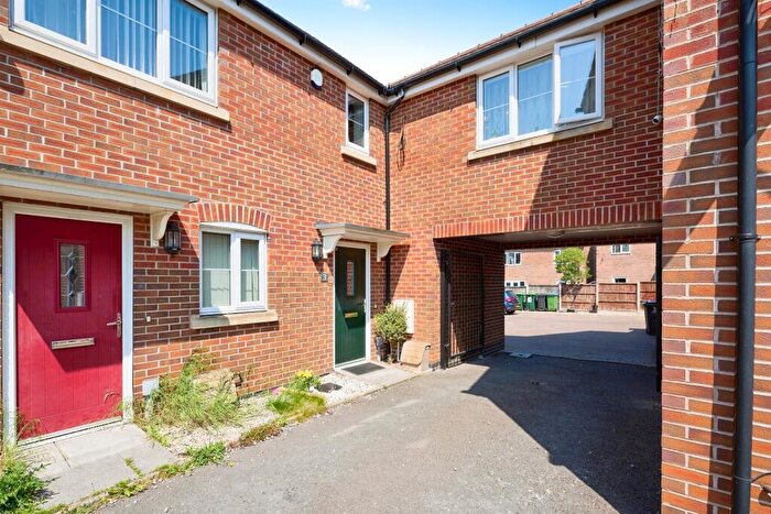 3 Bedroom Semi Detached House For Sale In Norman Drive, Tipton, DY4