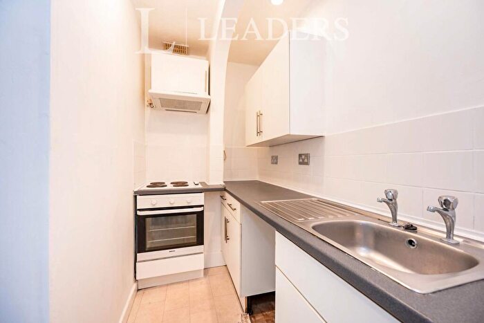 1 Bedroom Flat To Rent In Eastney Road, Southsea, PO4