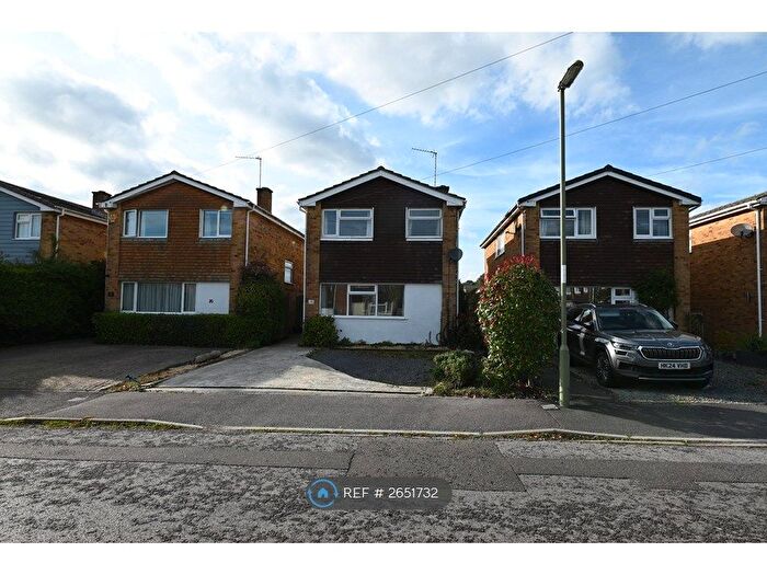 3 Bedroom Detached House To Rent In Warren Avenue, Chandler's Ford, Eastleigh, SO53