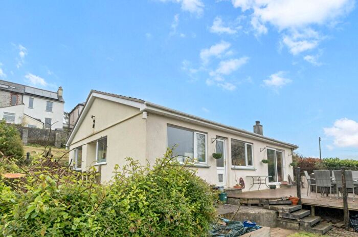 3 Bedroom Detached Bungalow For Sale In Harewood Road, Calstock, Cornwall, PL18