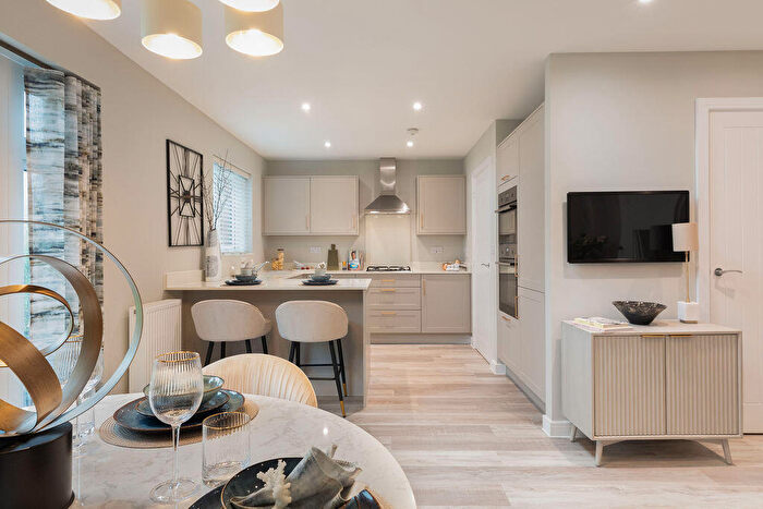 4 Bedroom Detached House For Sale In Stoke Albany Road, NN14