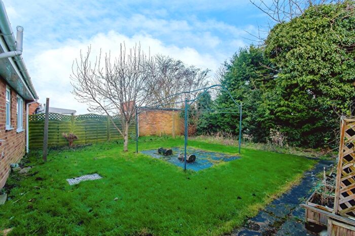 2 Bedroom Detached Bungalow For Sale In Daniels Gate, Long Sutton, Spalding, PE12