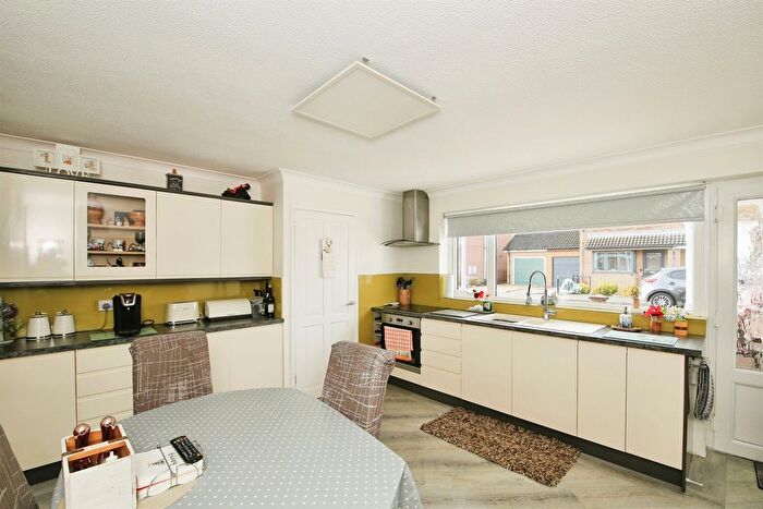 2 Bedroom Detached Bungalow For Sale In St. Johns Road, Spalding, PE11