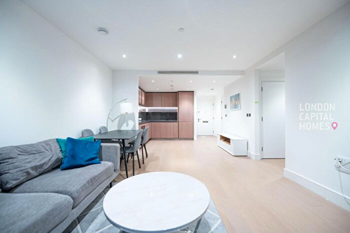 1 Bedroom Apartment To Rent In Chartwell House, Palmer Road, London, SW11