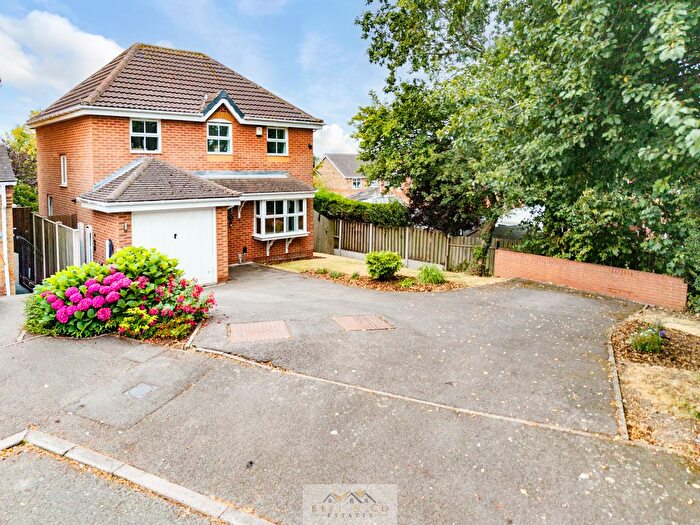 4 Bedroom Detached House For Sale In Birch Close, Killamarsh, Sheffield, S21