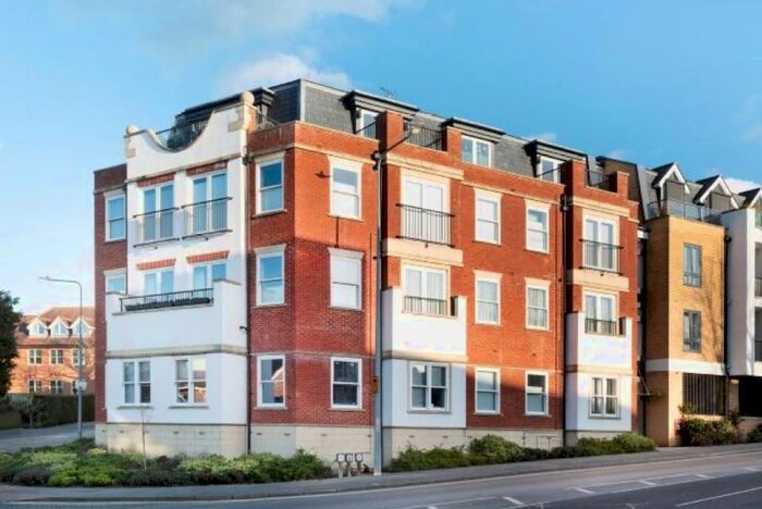 3 Bedroom Flat To Rent In London Road, Sevenoaks TN13