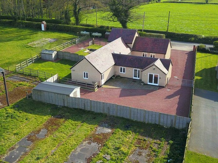 3 Bedroom Barn Conversion For Sale In Yarlet Lane, Marston, ST18