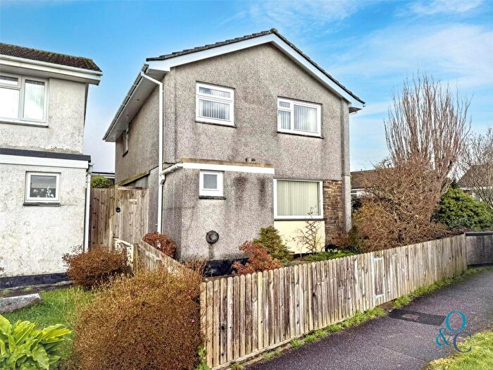 4 Bedroom Detached House For Sale In Carrickowel Crescent, St Austell, PL25