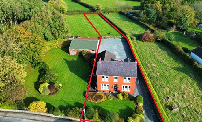 5 Bedroom Detached House For Sale In Marsh Lane, Longton, PR4