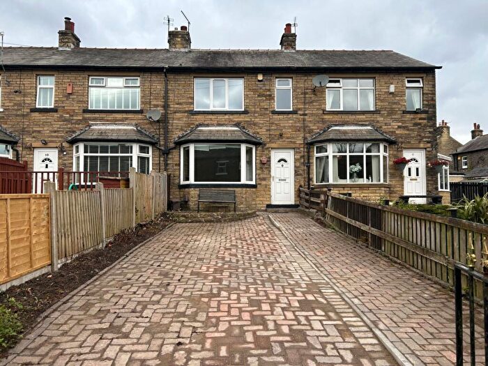 2 Bedroom Terraced House To Rent In Shelf Hall Lane, Halifax, West Yorkshire, HX3
