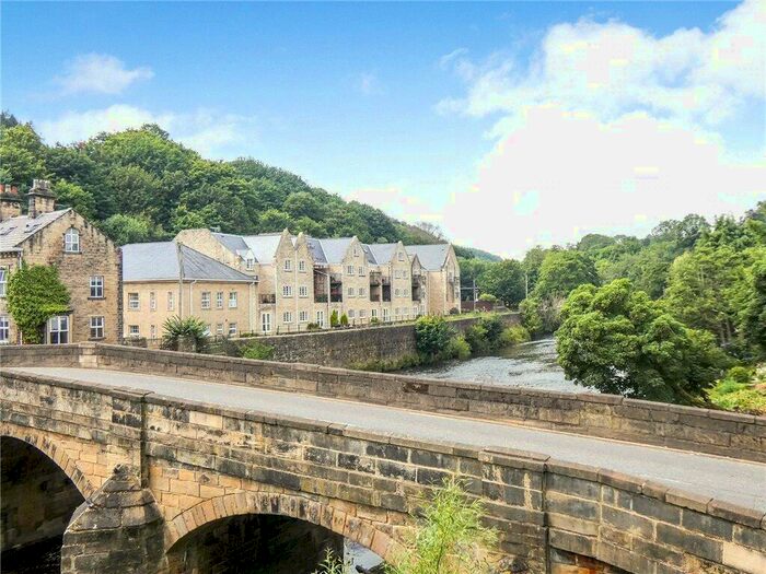 2 Bedroom Apartment For Sale In Millgate, Bingley, West Yorkshire, BD16
