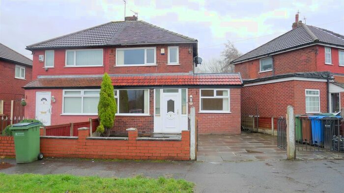 2 Bedroom Semi-Detached House To Rent In Nelstrop Road, Levenshulme, Manchester, M19