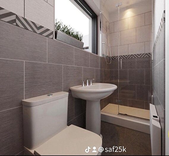 2 Bedroom Flat For Sale In Lowestoft Court Apartments, London Road South, London, NR33