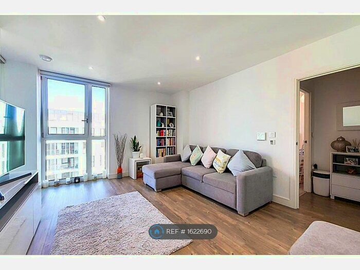 1 Bedroom Flat To Rent In Lariat Apartments, London, SE10