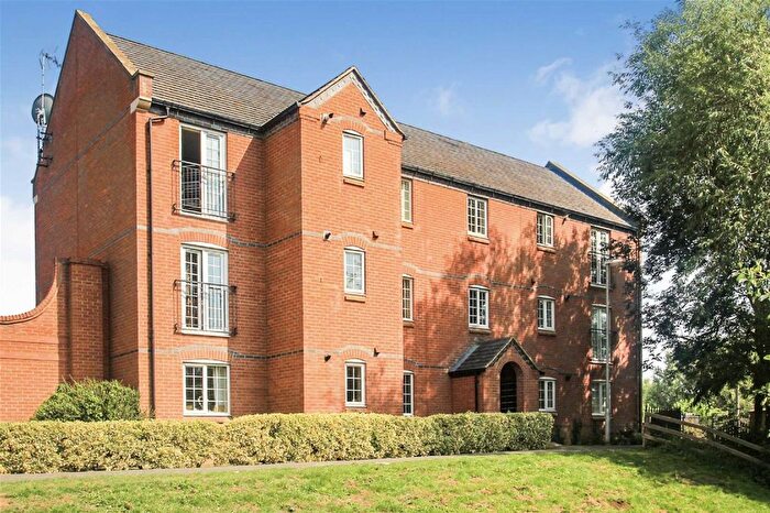 1 Bedroom Flat To Rent In Blackbridge Court, Thrapston, Kettering, NN14